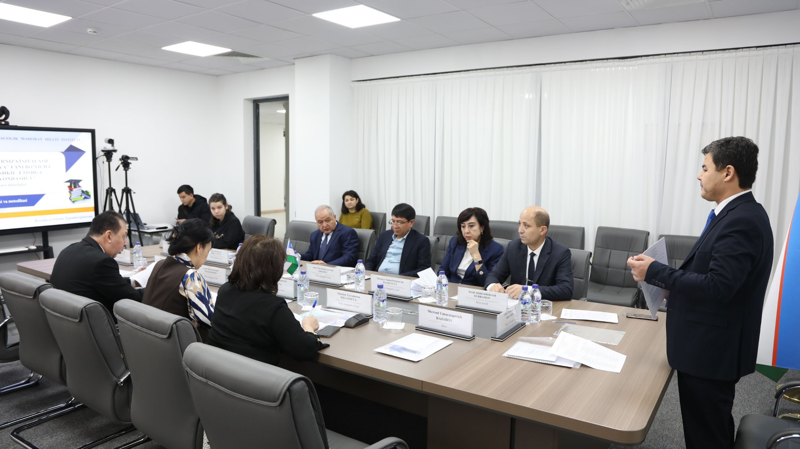 A.Avloniy nomidagi pedagogik mahorat milliy instituti huzuridagi Ilmiy darajalar beruvchi PhD.28/30.12.2019.Ped.68.01 raqamli Ilmiy kengashning navbatdagi yig‘ilishi o‘tkazildi