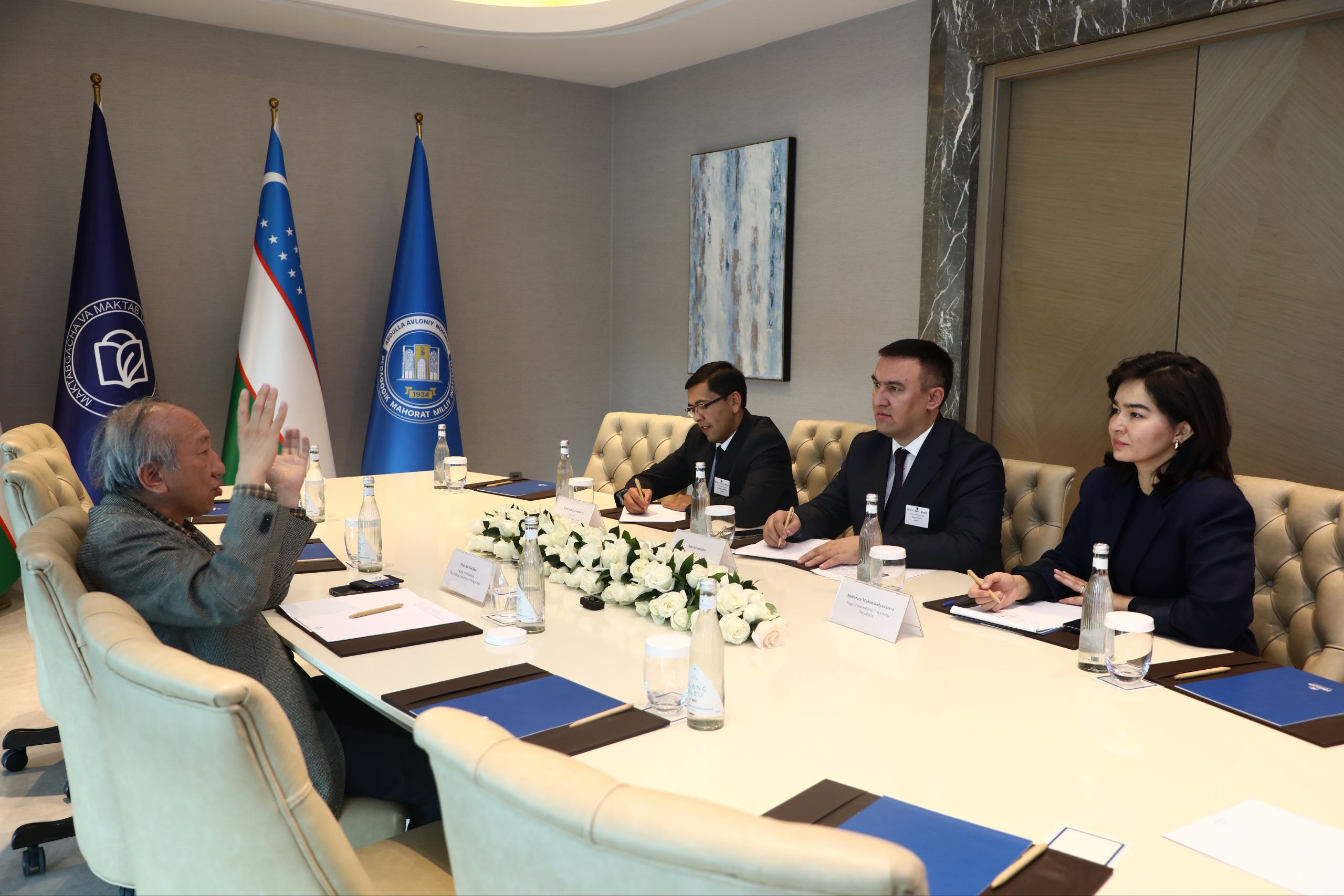 PISA Boshqaruv kengashining 60-yubiley sessiyasi doirasida Gonkong Xalqaro Xitoy Universitetining Ta’lim psixologiyasi bo‘yicha professori  Kit-Tai Hau  bilan uchrashuv o'tkazildi.